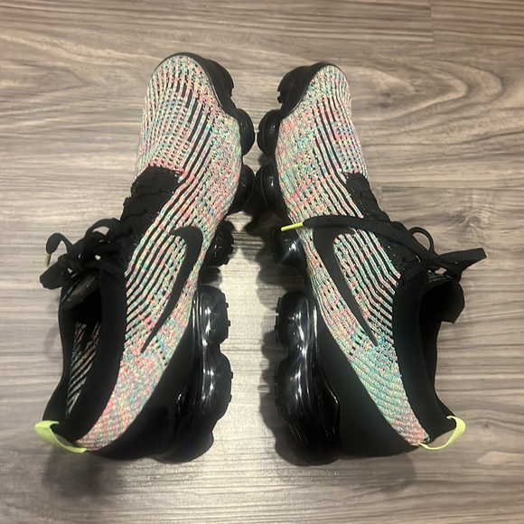 NIKE Vapormax Flynit 3 - Multi color - Picture 6 of 9